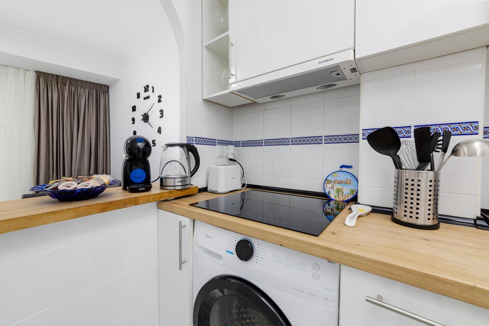 Calle Concordia 86, Two Bedroom Apartment, Up To 6 Guests, Near Del Cura Beach,Supermarket Mercadona And Central Bus Station 또레비에하 외부 사진